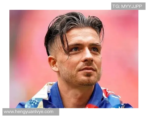 足球场上哪位球星颜值最高让人无法忽视他的帅气魅力 足球场上哪位球星颜值最高让人无法忽视他的帅气魅力